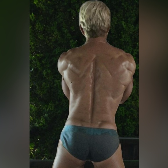 Meet your Posher, Germaine - Picture 11 of 14